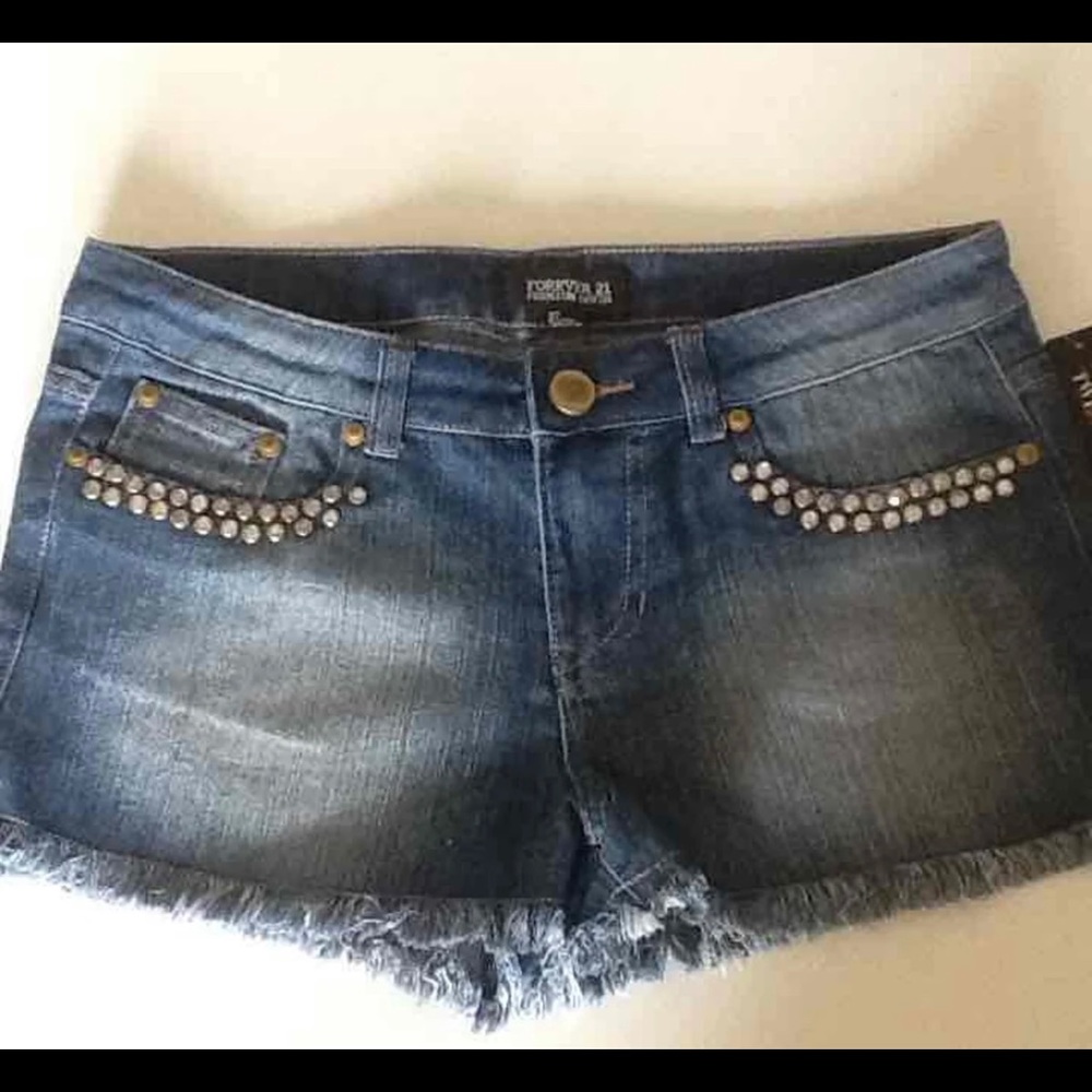 Stylish denim shorts
